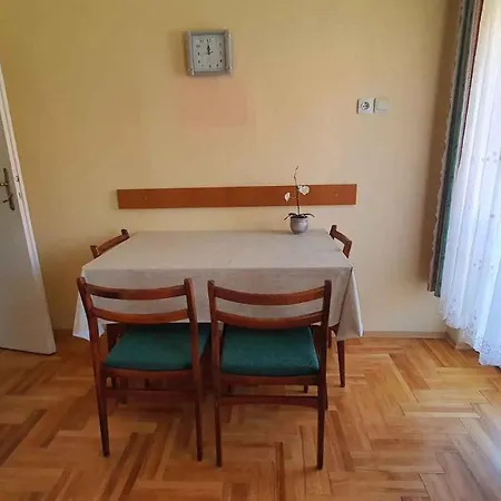 In - Balaton 41945 *