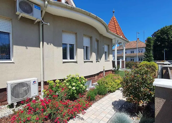 In - Balaton 41945 דירה *