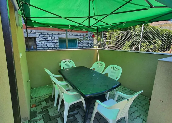 In - Balaton 41945 דירה