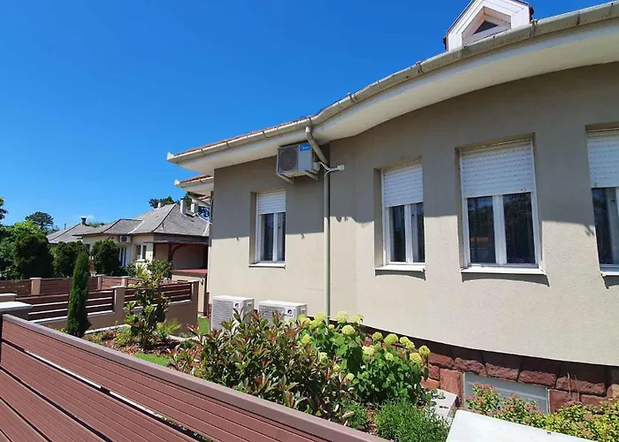 In - Balaton 41945 *